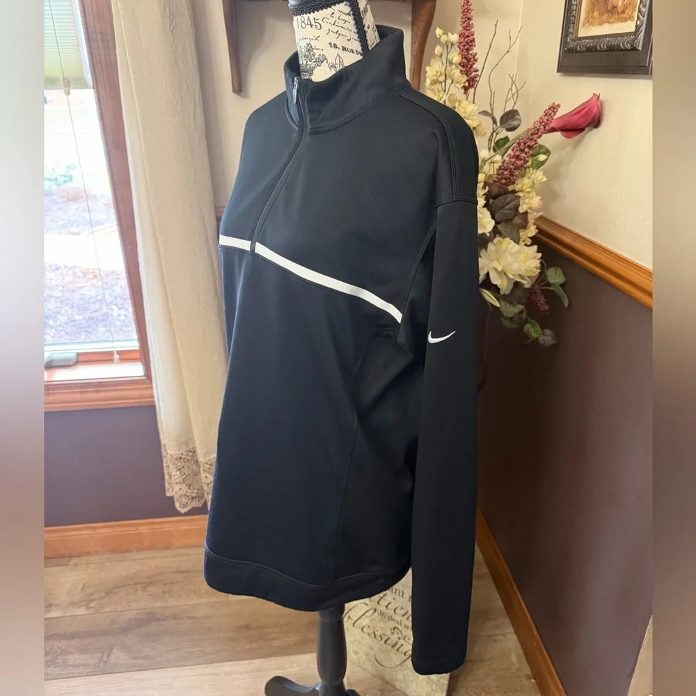 Nike Men’s Golf Standard Therma Fit Zip Pullover - Picture 4 of 7